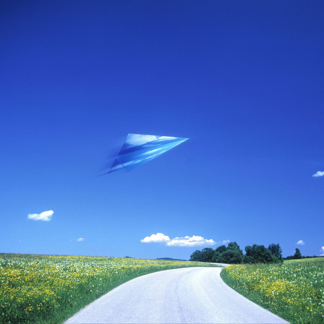 UFO expert claims extraterrestrial arms race is underway