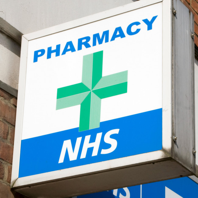 NHS to use AI on app to guide patients to the right services
